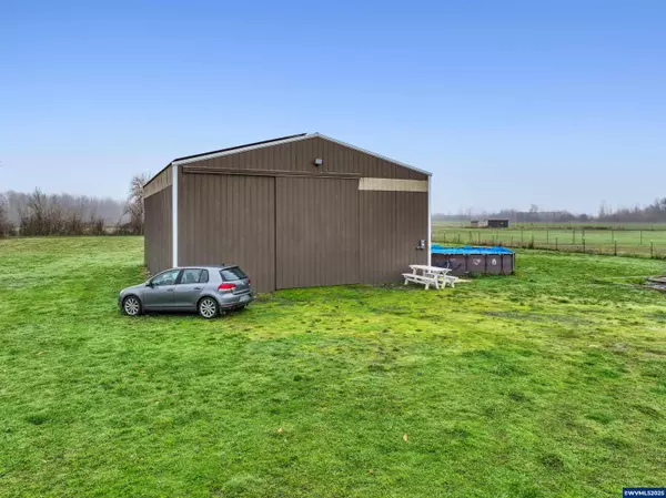 Lebanon, OR 97355,2690 Stoltz Hill Rd