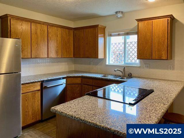 Lebanon, OR 97355,515 Angelee Ct