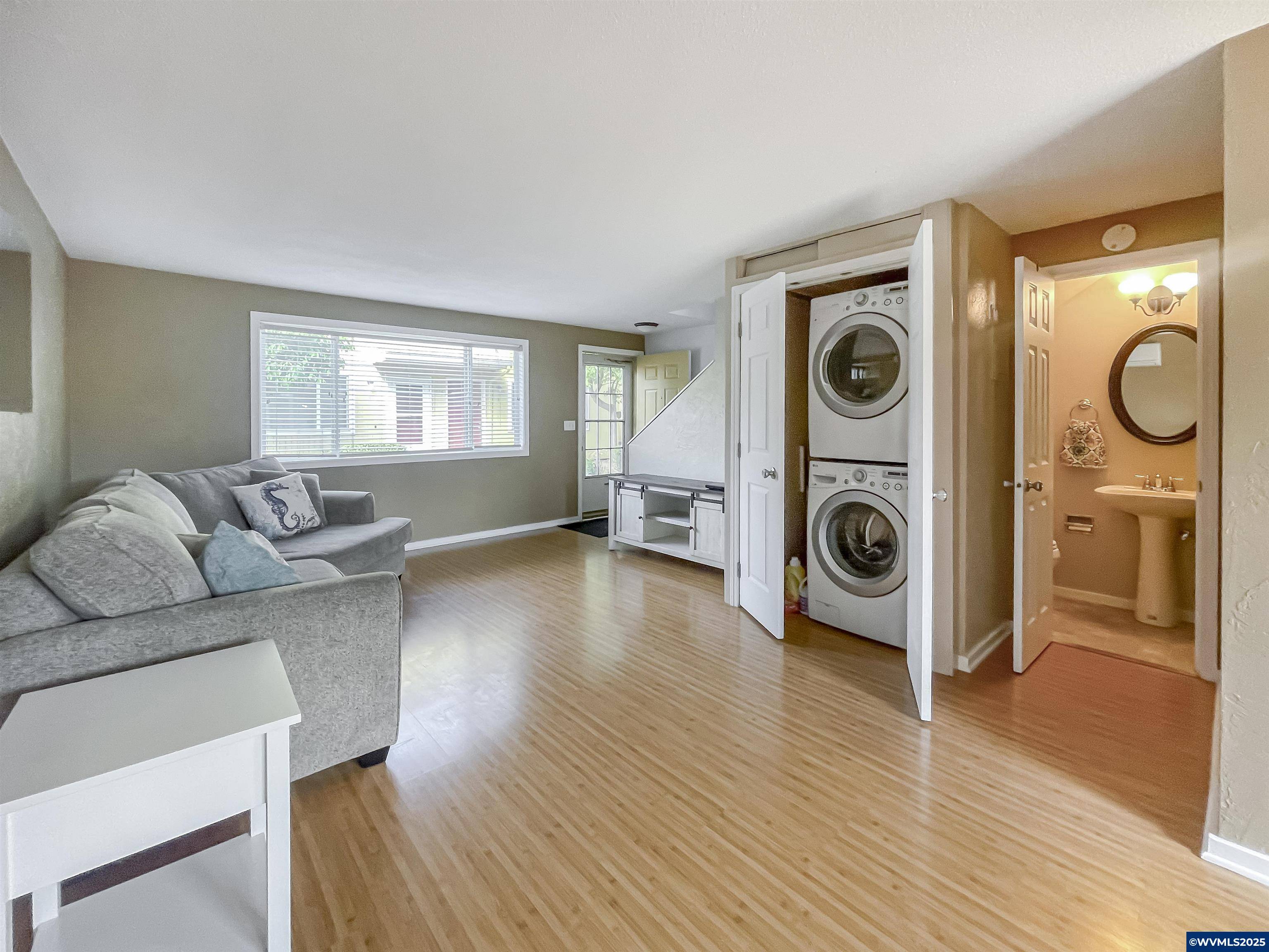 Eugene, OR 97402,1903 17th Av