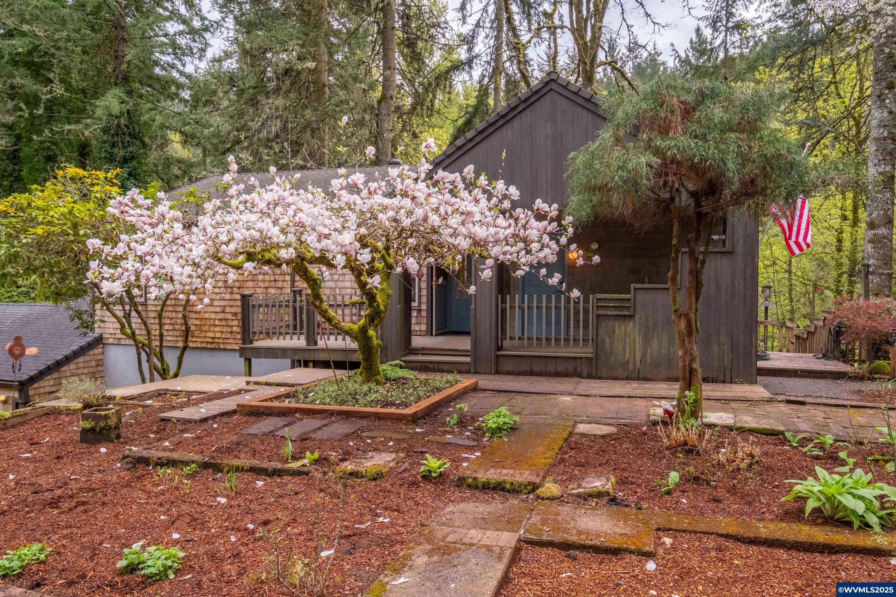 Salem, OR 97304,3960 Deepwood Ln NW NW