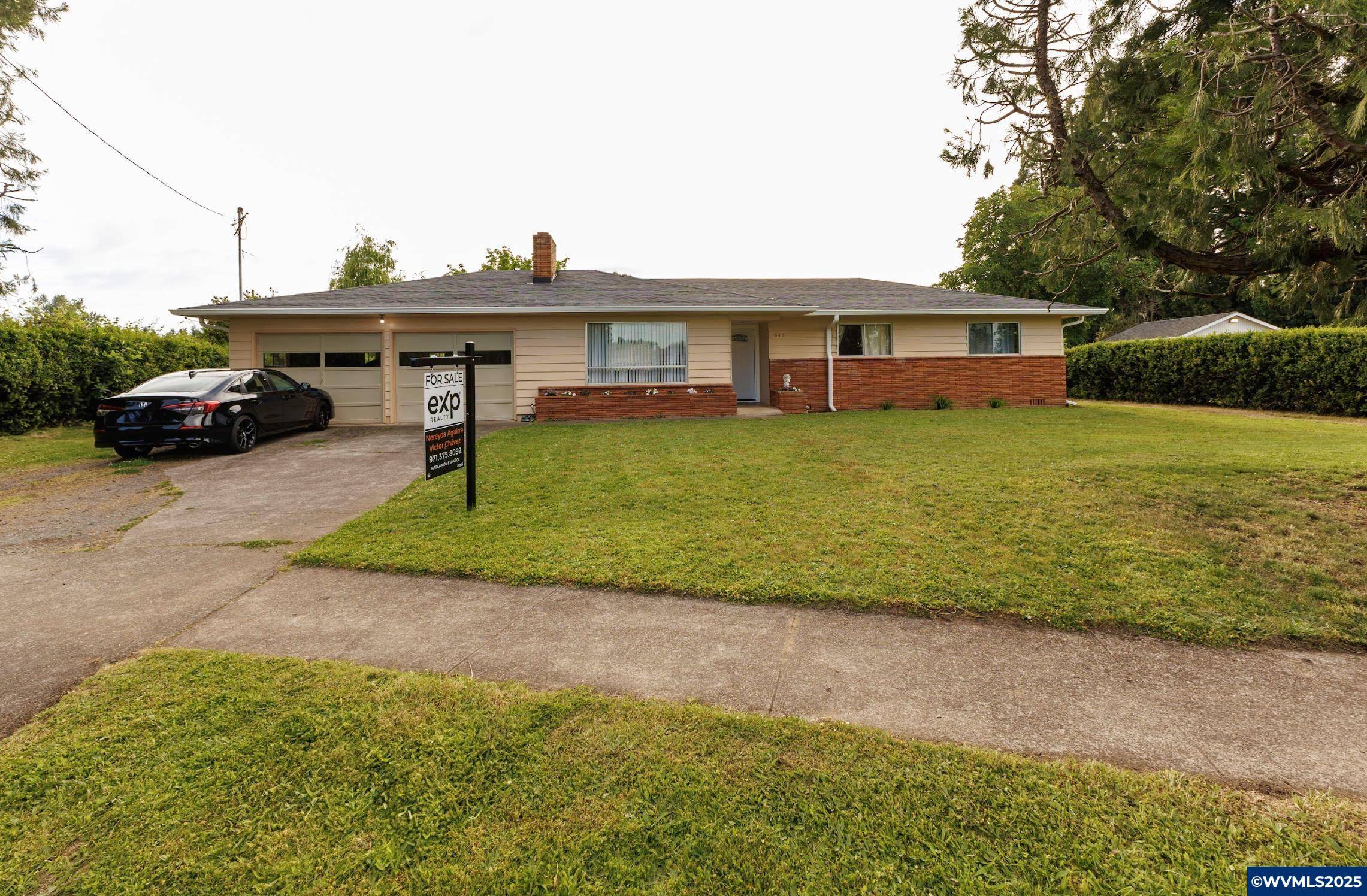 645 Main St, Mt Angel, OR 97362