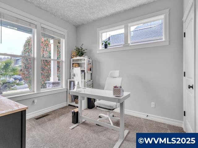 Salem, OR 97301,2084 Mousebird NW Av