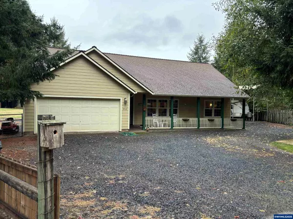812 Juniper St, Lyons, OR 97358