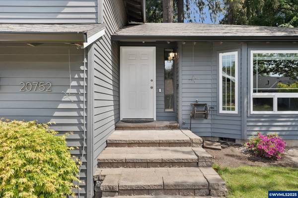 Tualatin, OR 97062,20752 104th Av