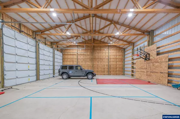 Lebanon, OR 97355,39844 McDowell Creek Dr