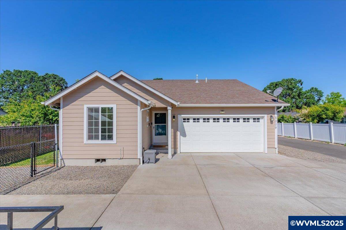 3009 Evergreen Av NE NE, Salem, OR 97301