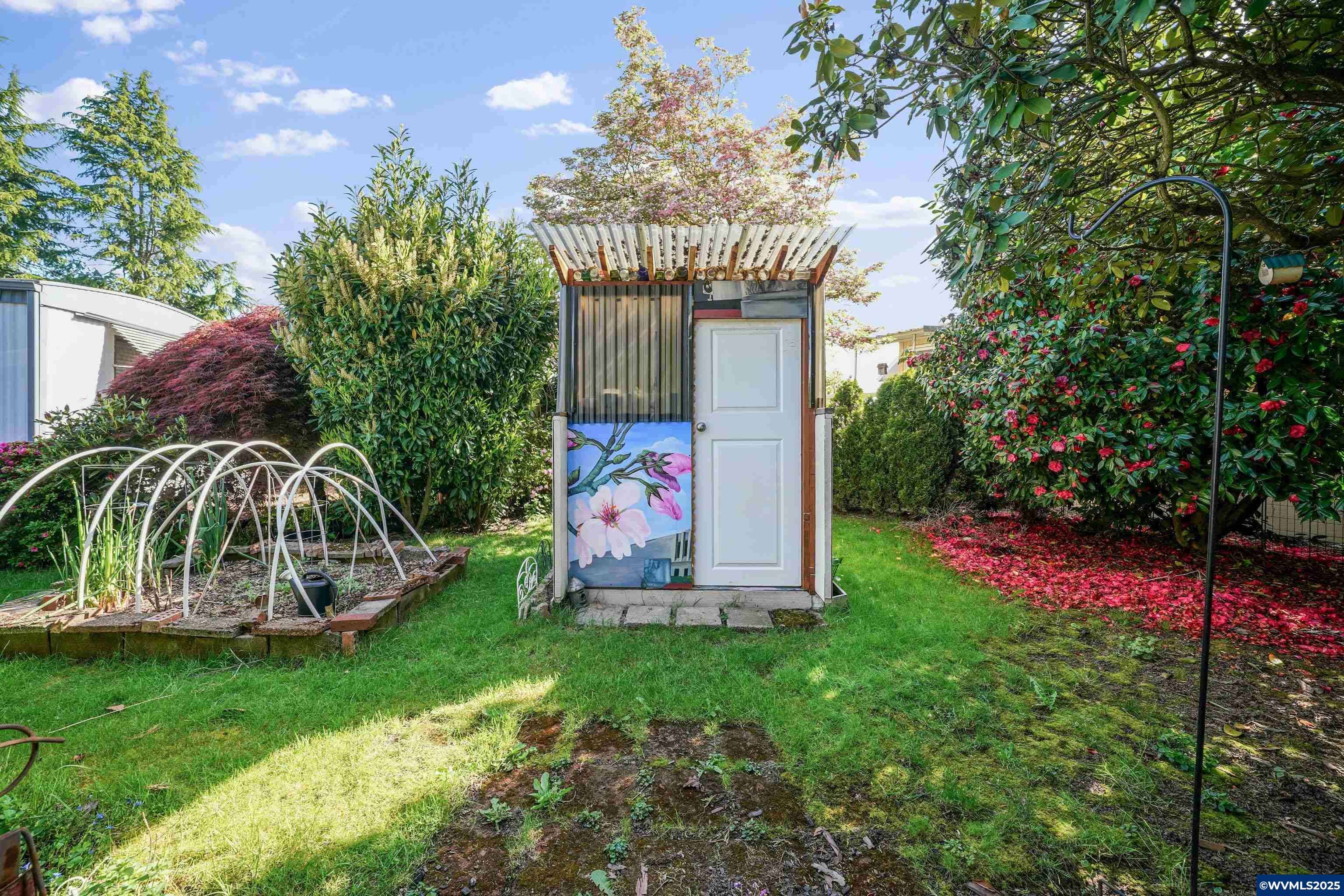 Salem, OR 97317,2200 Lancaster 9D Dr SE SE