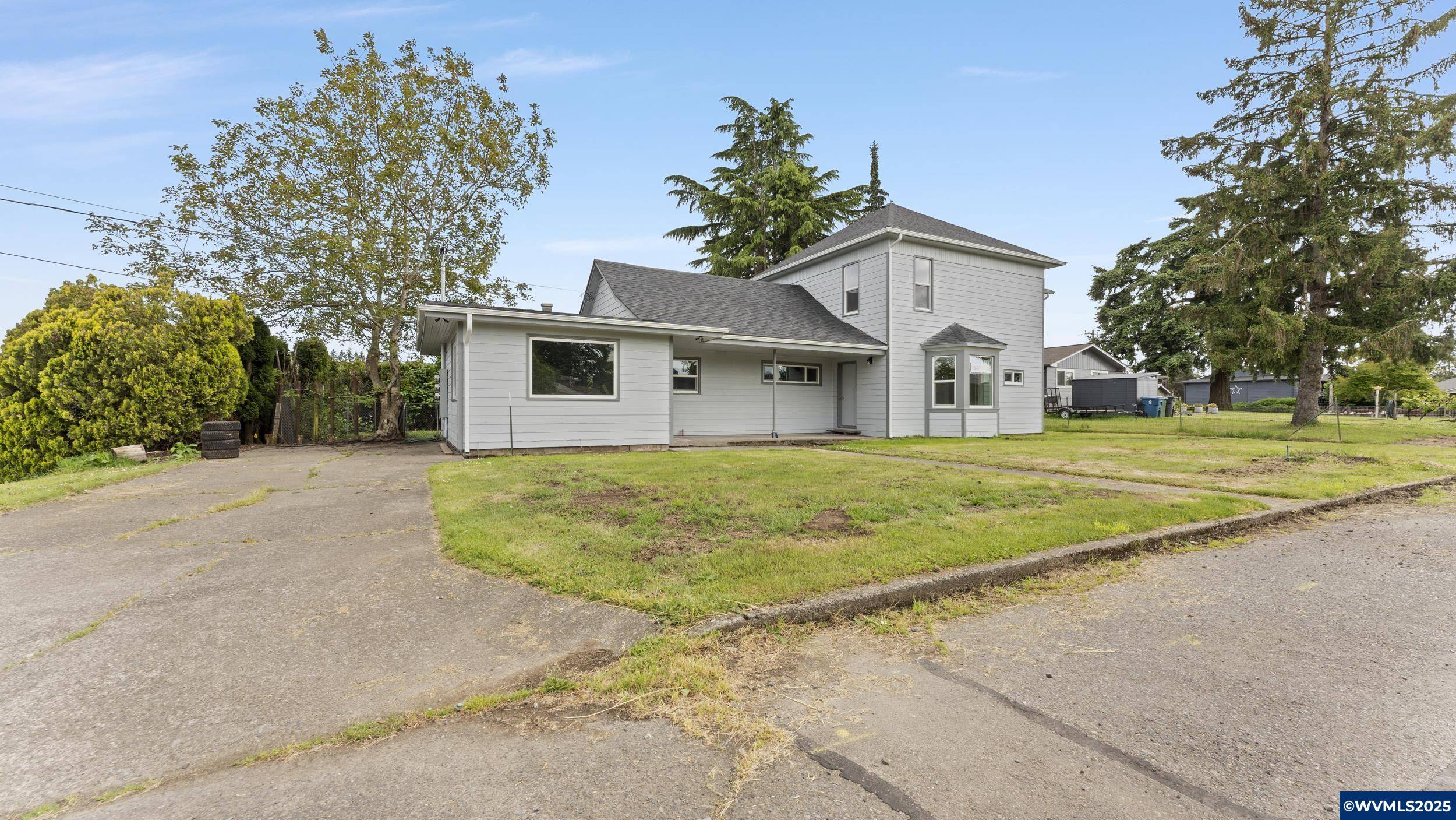 Stayton, OR 97383,918 Darby St