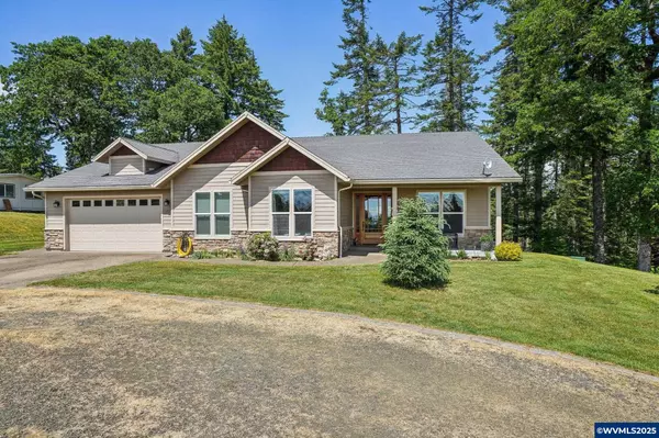 Dallas, OR 97338,14255 Orchard Knob Rd