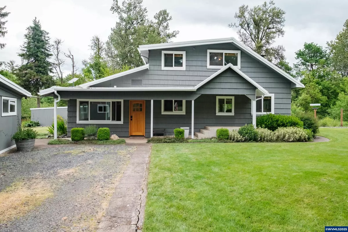 Sweet Home, OR 97386,40325 Upper Calapooia Dr