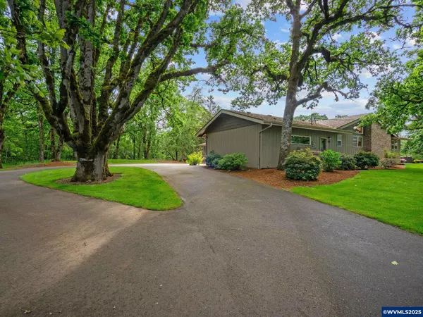 Rickreall, OR 97371,4355 Oak Grove Rd N N
