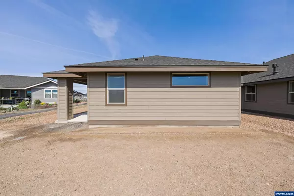 Redmond, OR 97756,2522 Redwood Cir