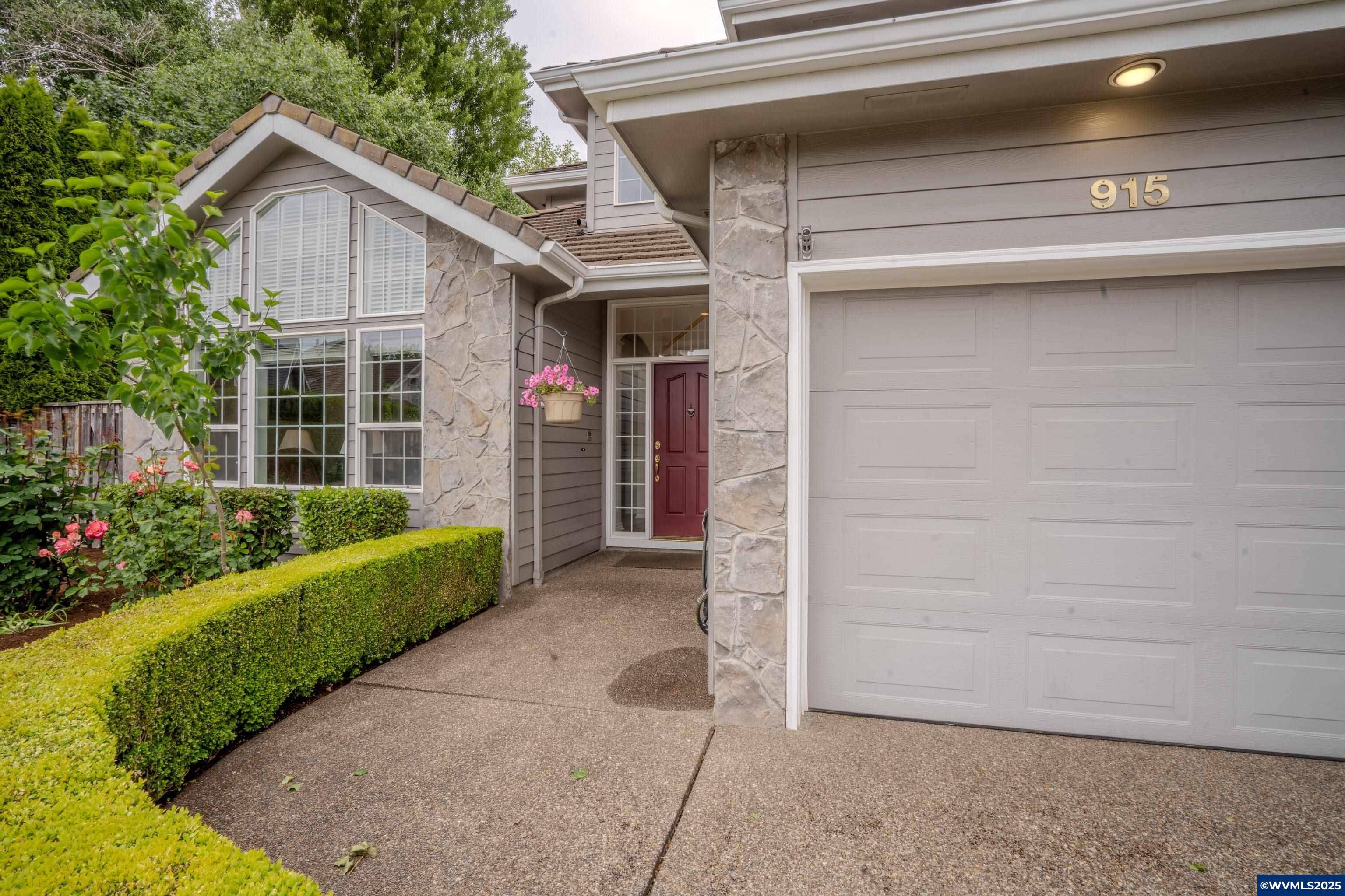 Keizer, OR 97303,915 Irwin Ct NE NE