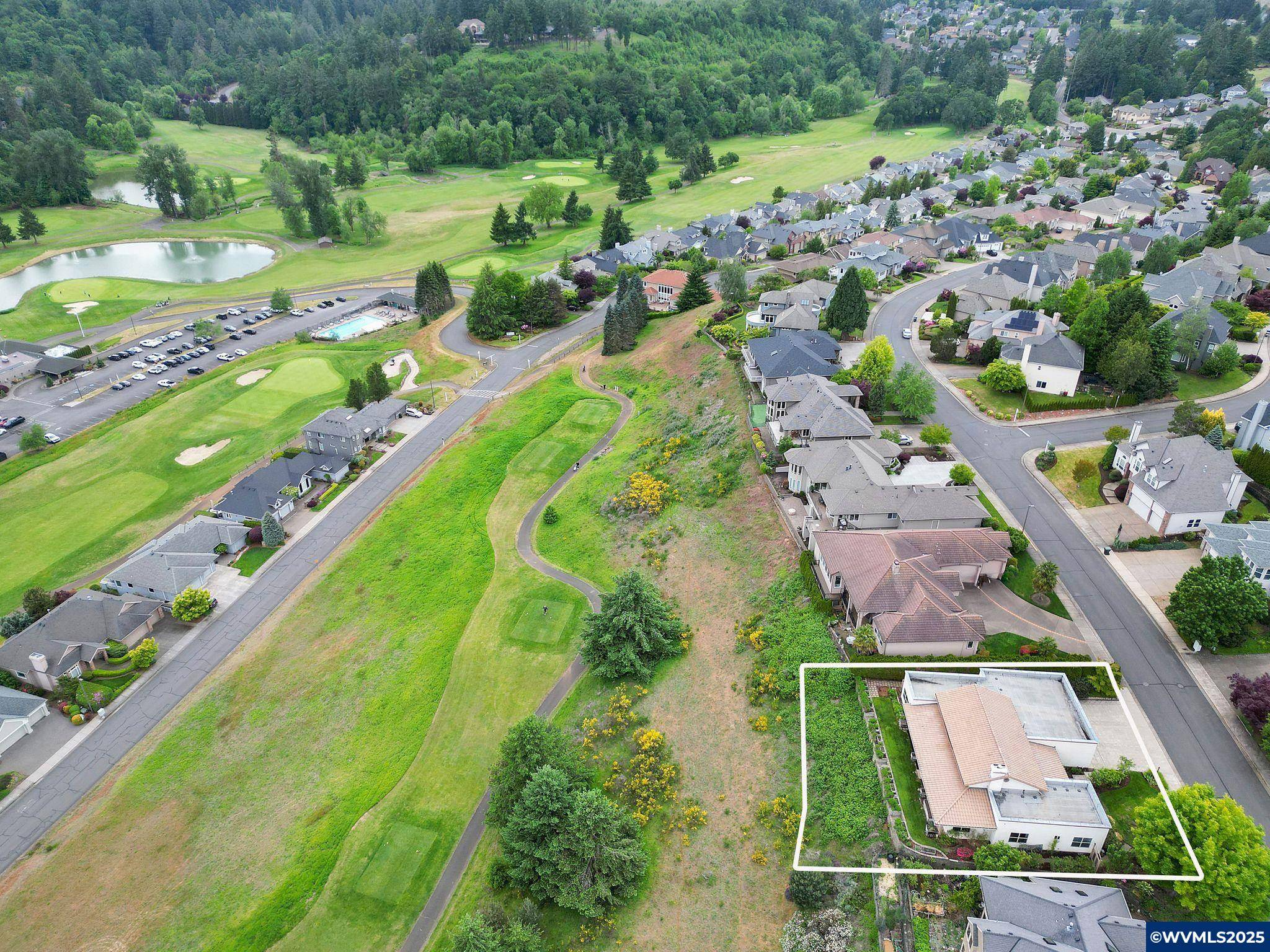 Salem, OR 97306,750 Hazeltine Av SE SE
