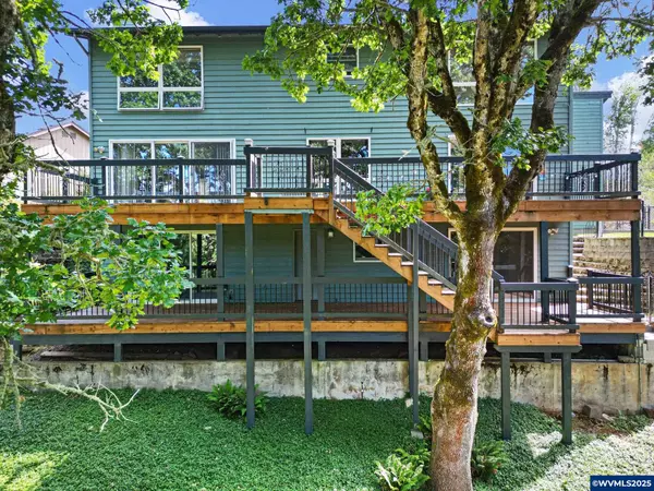 Salem, OR 97302,5295 Ponderosa Dr S S