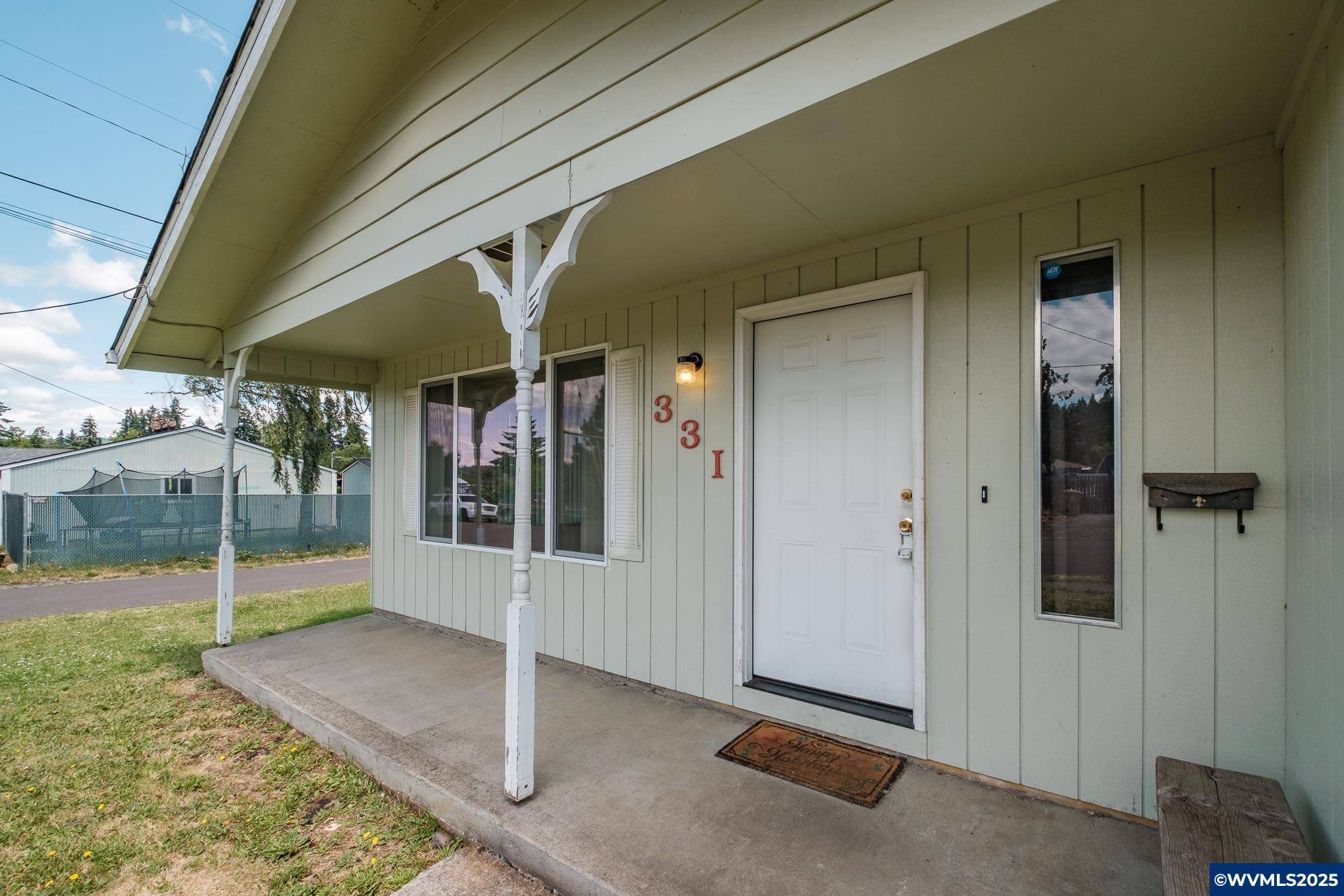 Sweet Home, OR 97386,331 9th Av