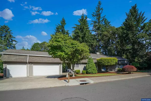 Salem, OR 97304,549 Clarmount St