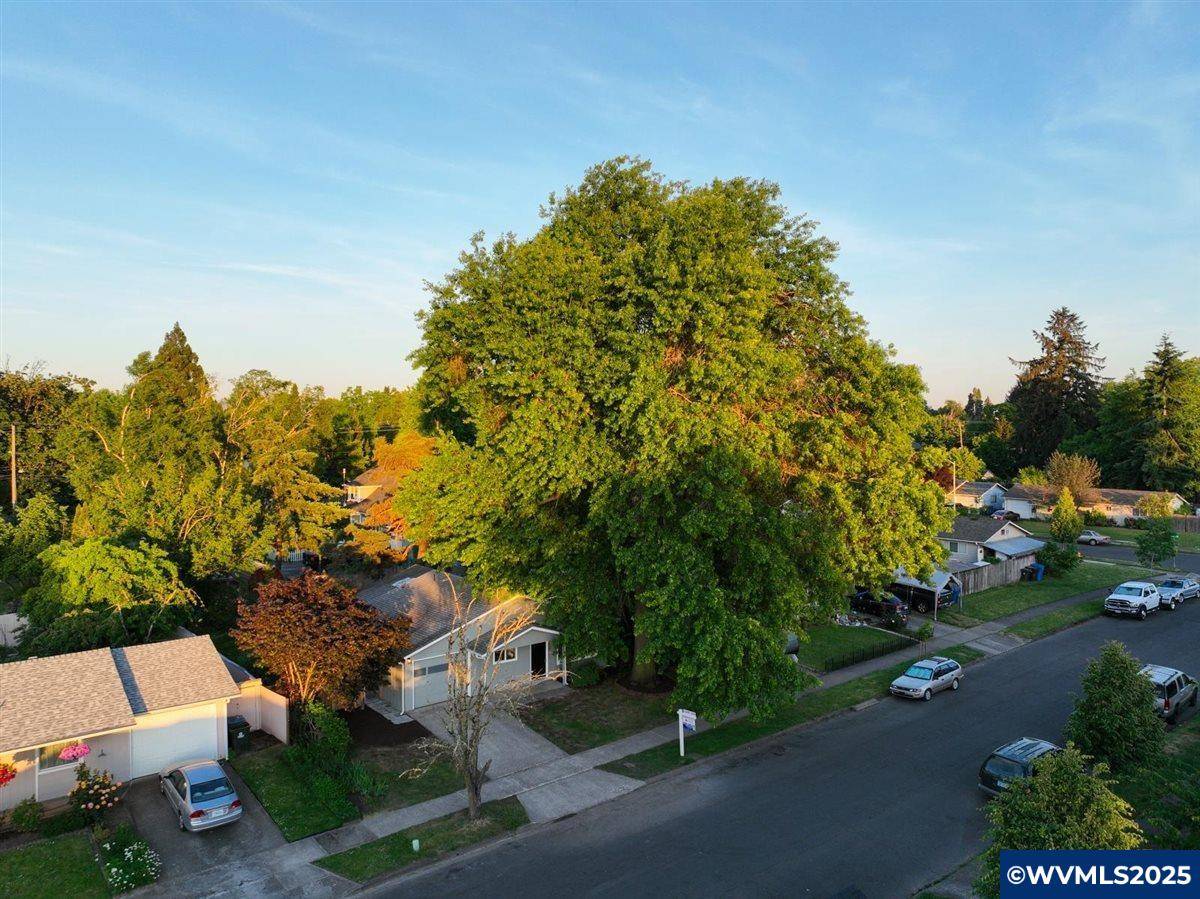 Salem, OR 97301,2450 Eddy Av NE NE