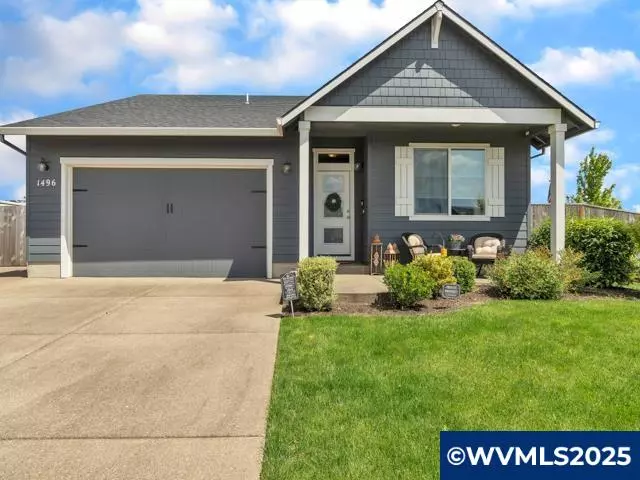 1496 Foxglove St, Woodburn, OR 97071