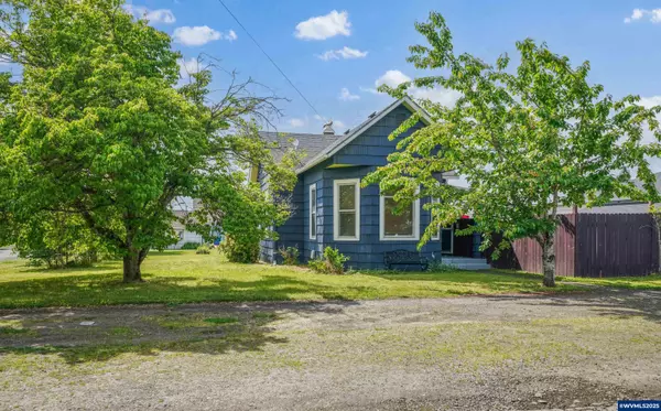1109 4th Av, Stayton, OR 97383