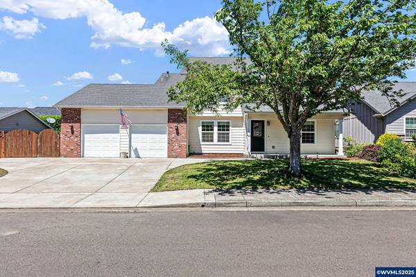 4908 Mimosa Cir, Sweet Home, OR 97386