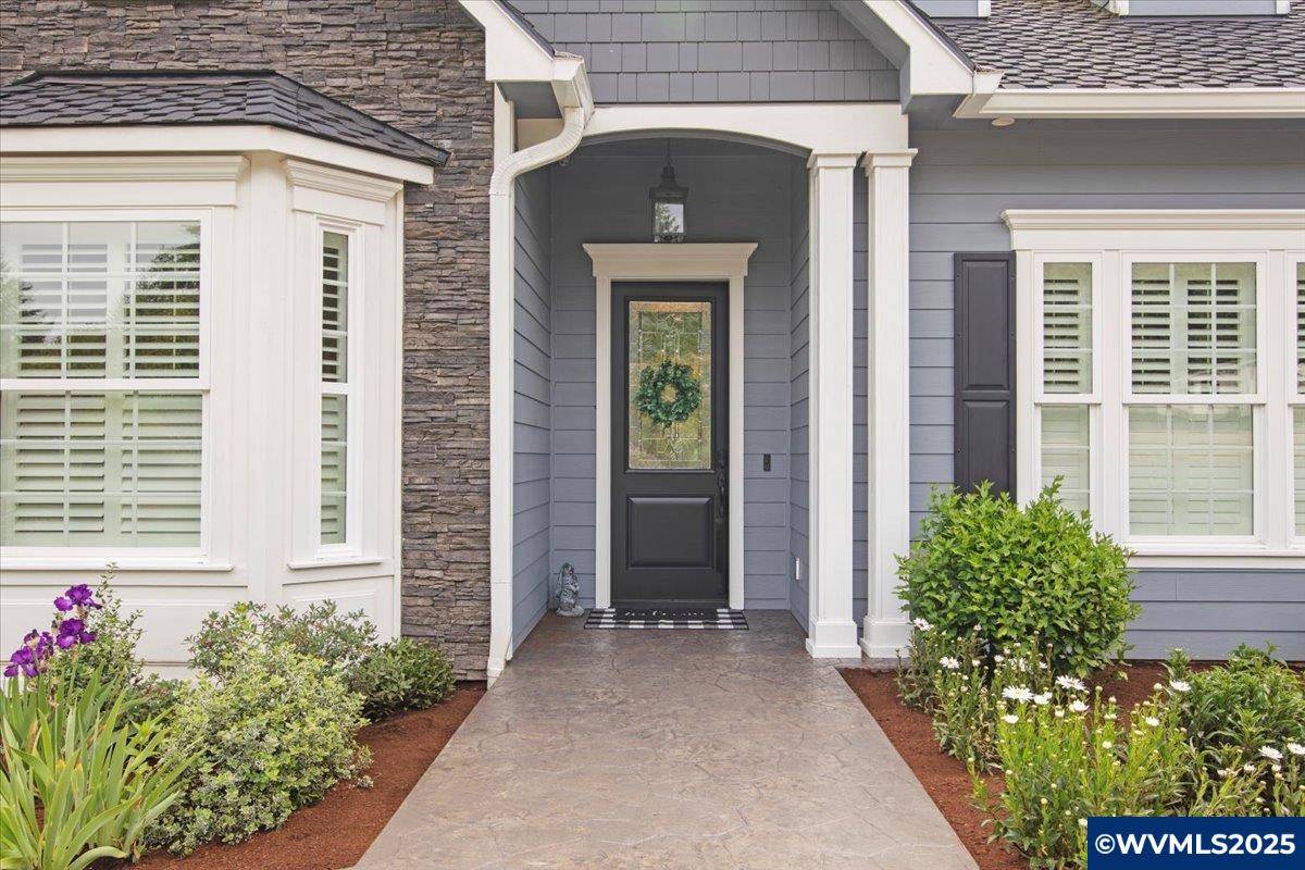Salem, OR 97302,4398 Croisan Ridge Wy S S