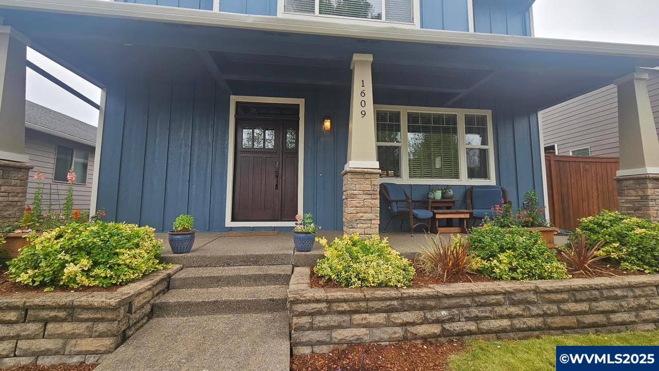 Silverton, OR 97381,1609 Wood Duck St