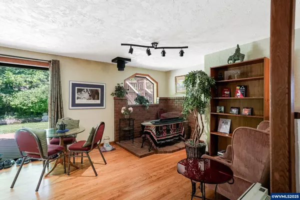 Corvallis, OR 97330,1141 Charlemagne Pl