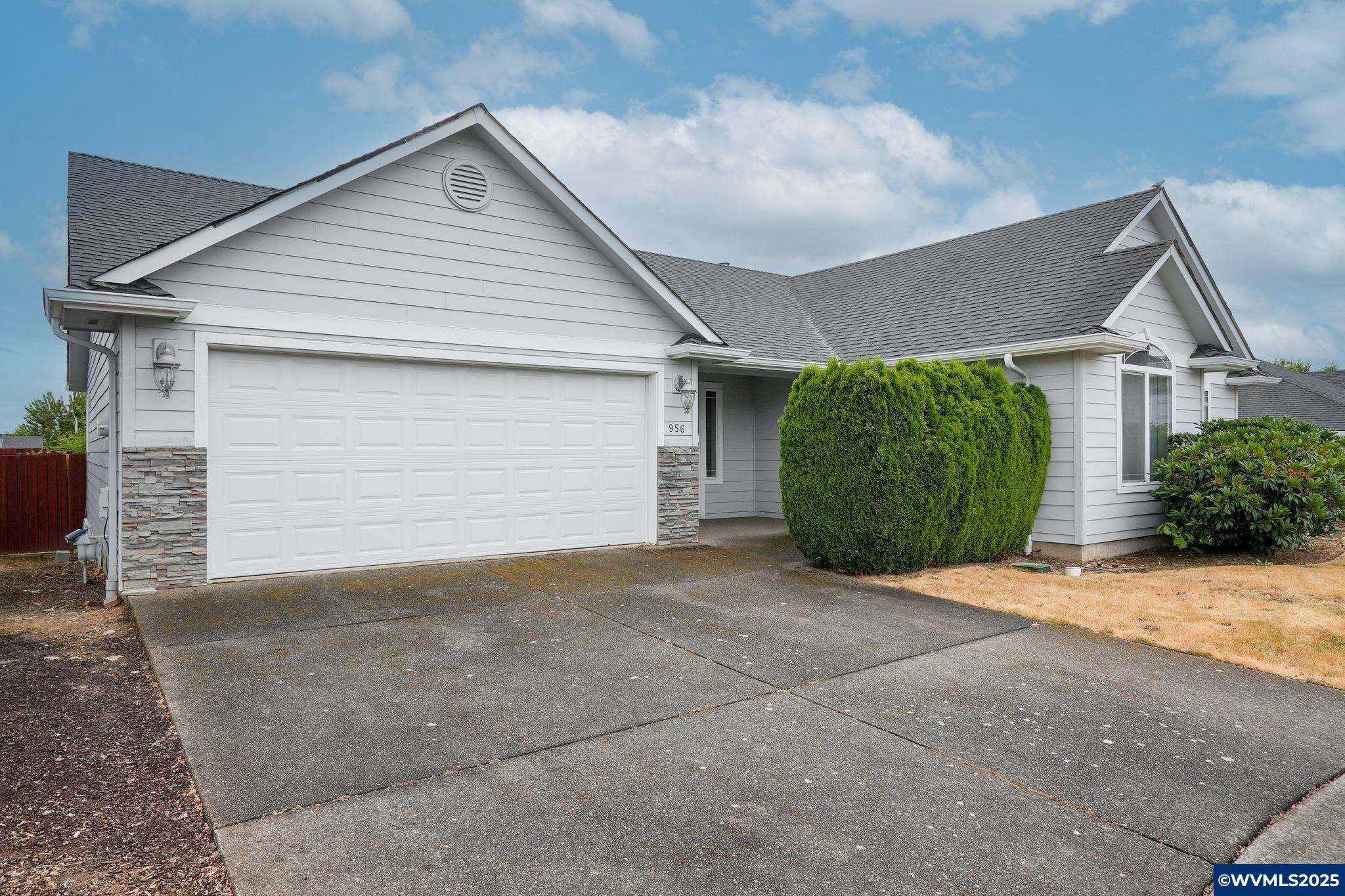 Salem, OR 97304,956 Whippoorwill Ct NW NW