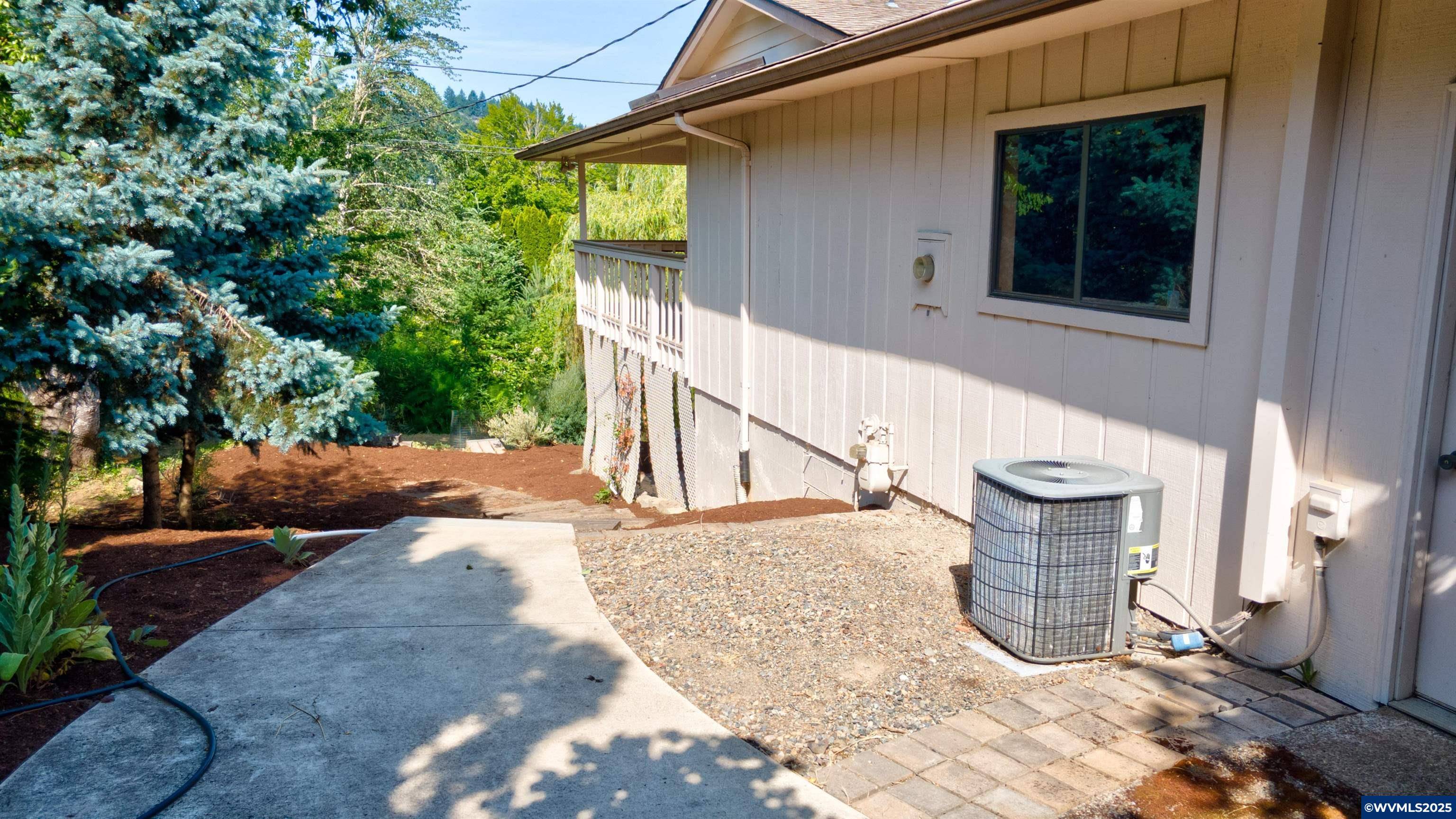 Salem, OR 97302,3621 Elderberry Dr S S