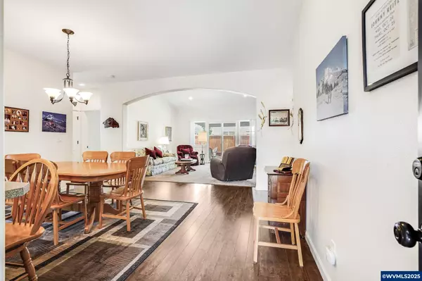 Woodburn, OR 97071,1311 Foxglove St