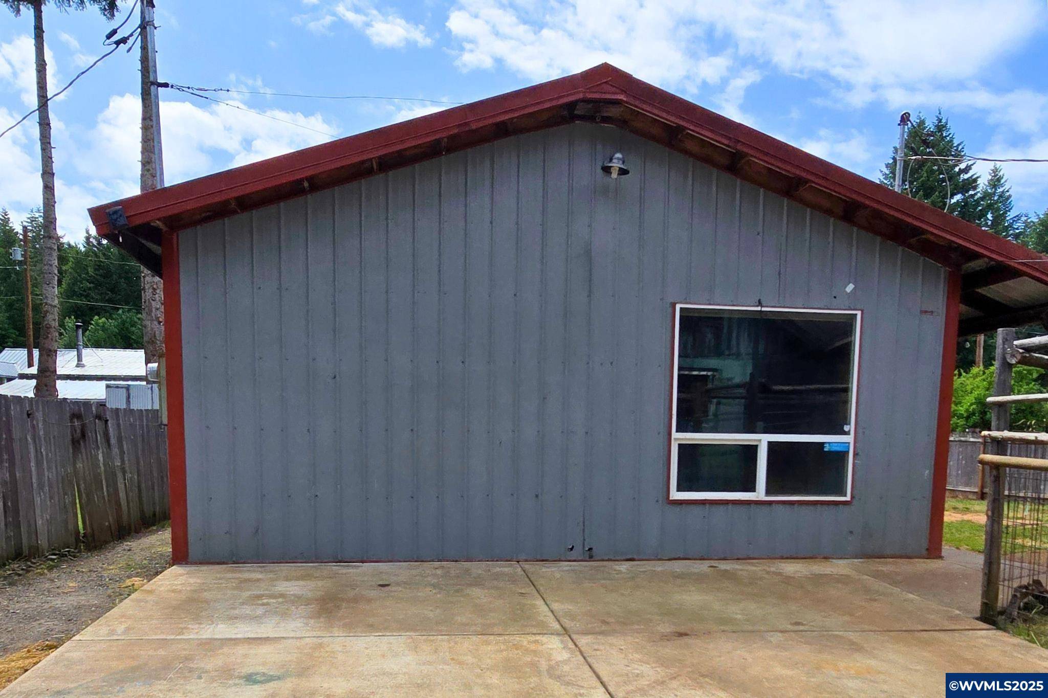 Oakridge, OR 97463,49626 High Prairie Lp