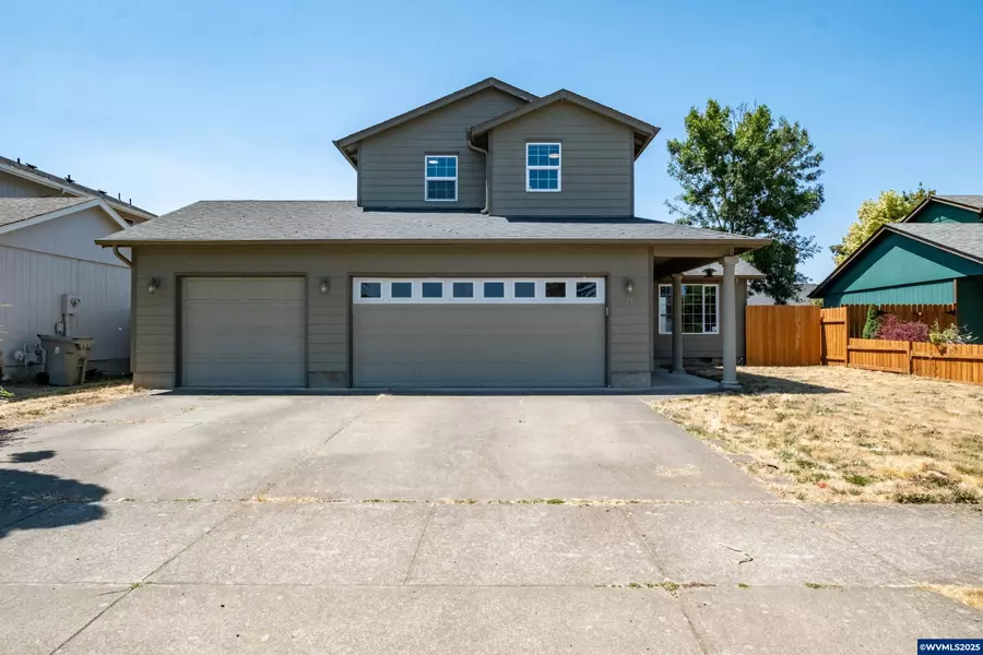 1024 10th St, Lebanon, OR 97355