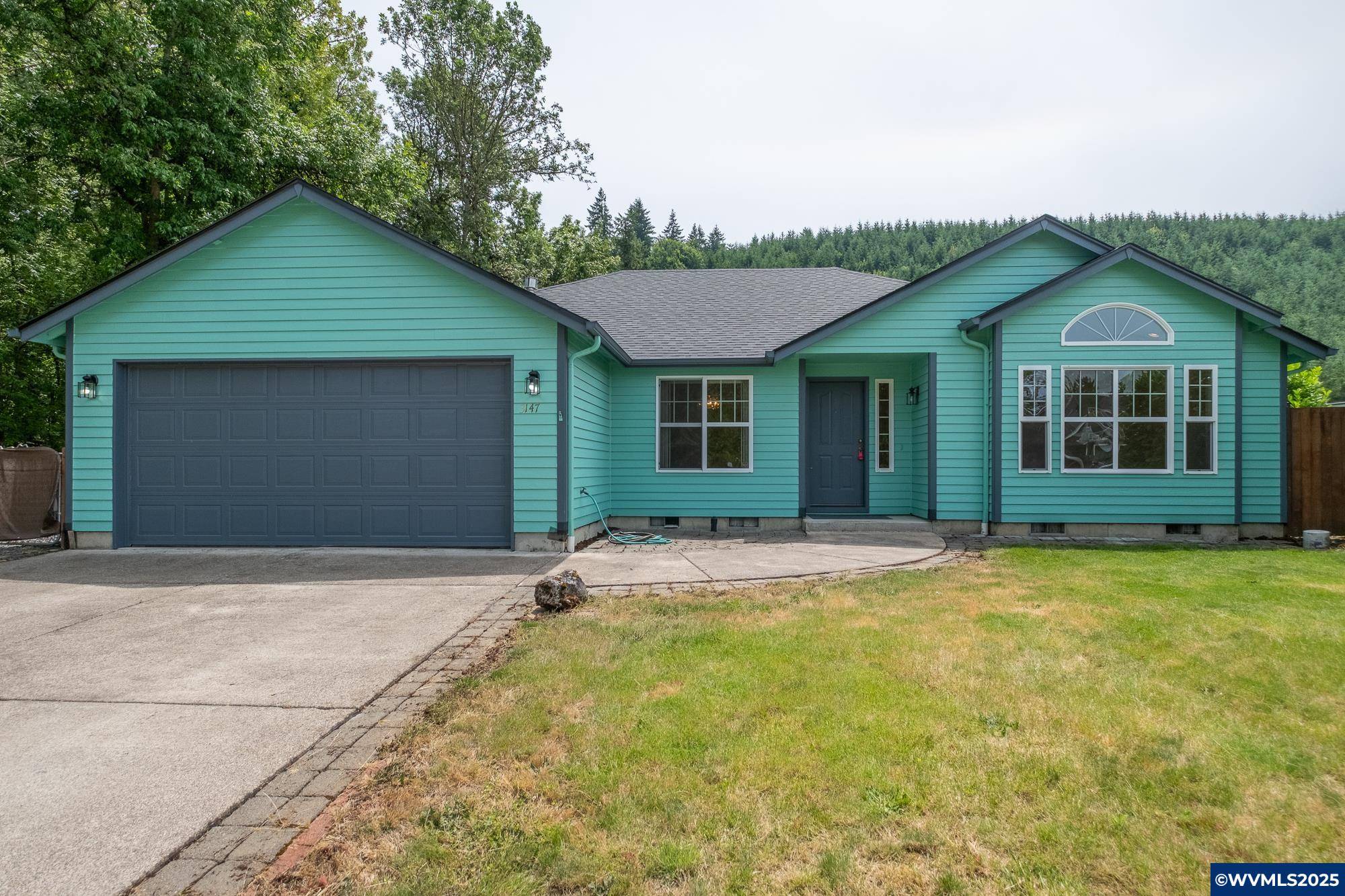 3147 Foothills Dr, Sweet Home, OR 97386
