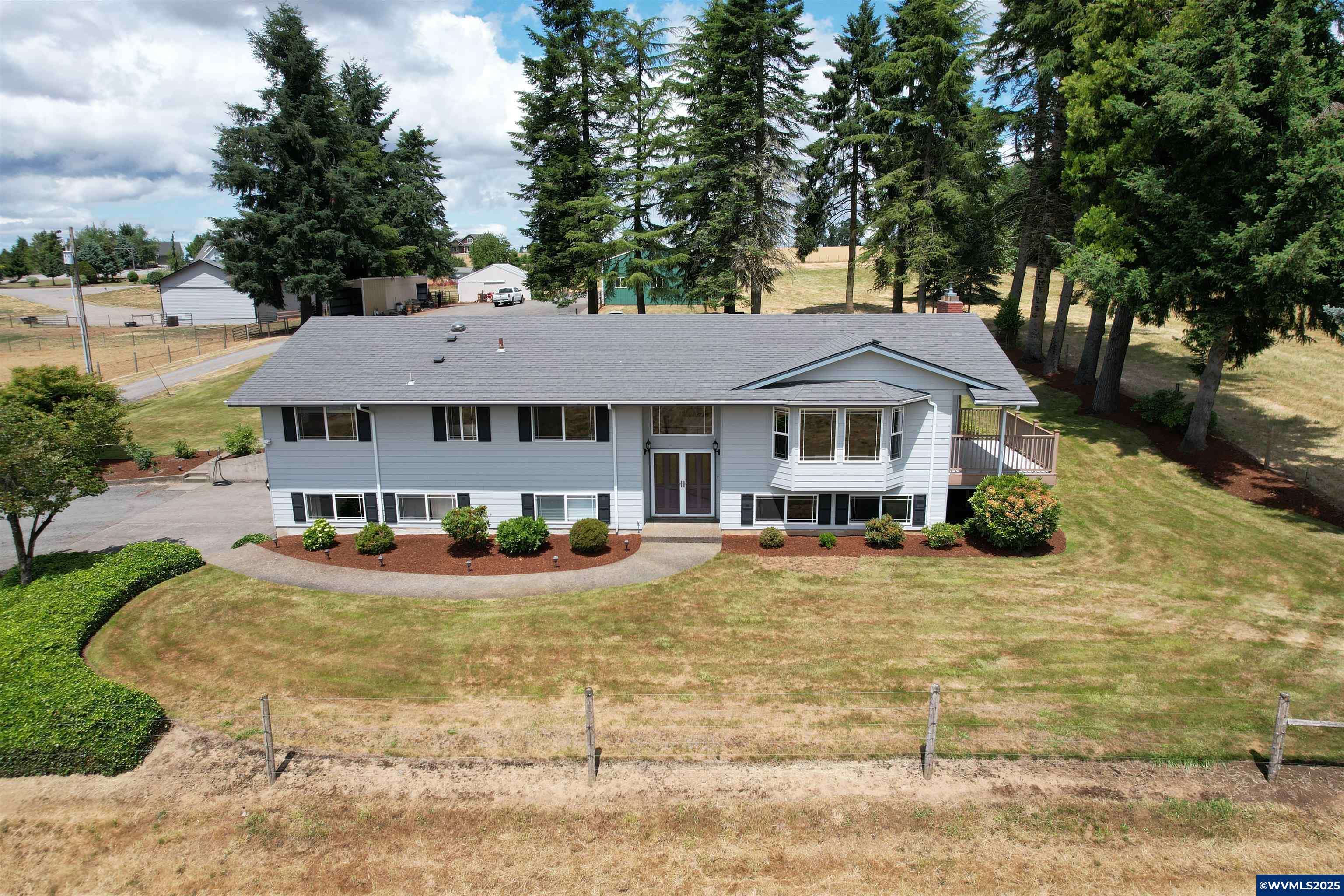 39903 Mertz Dr SE SE, Stayton, OR 97383