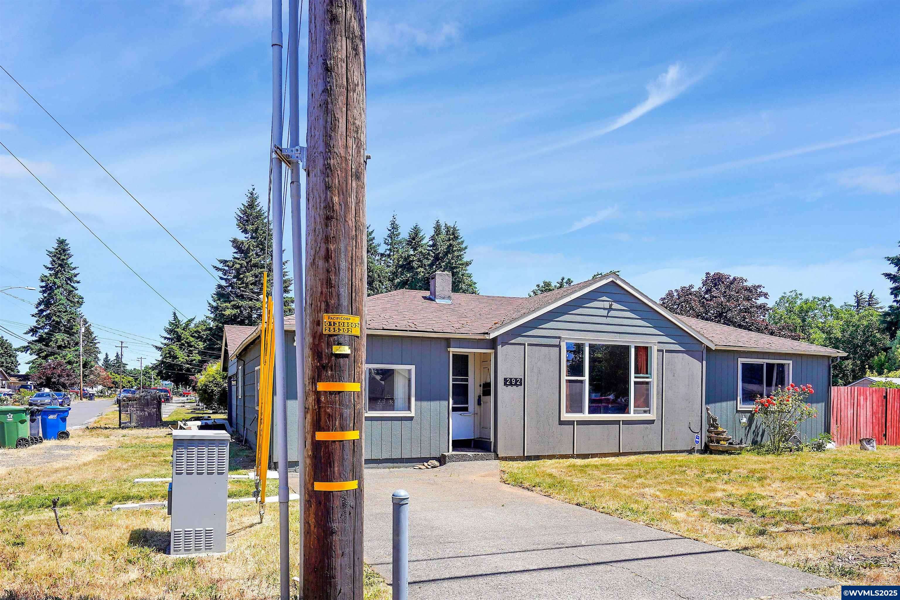 Aumsville, OR 97325,292 11th St
