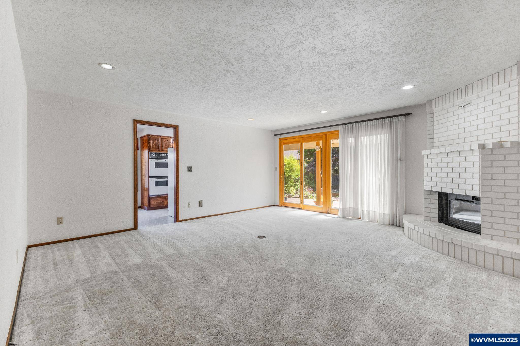 Salem, OR 97304,2026 Pecan Ct NW NW