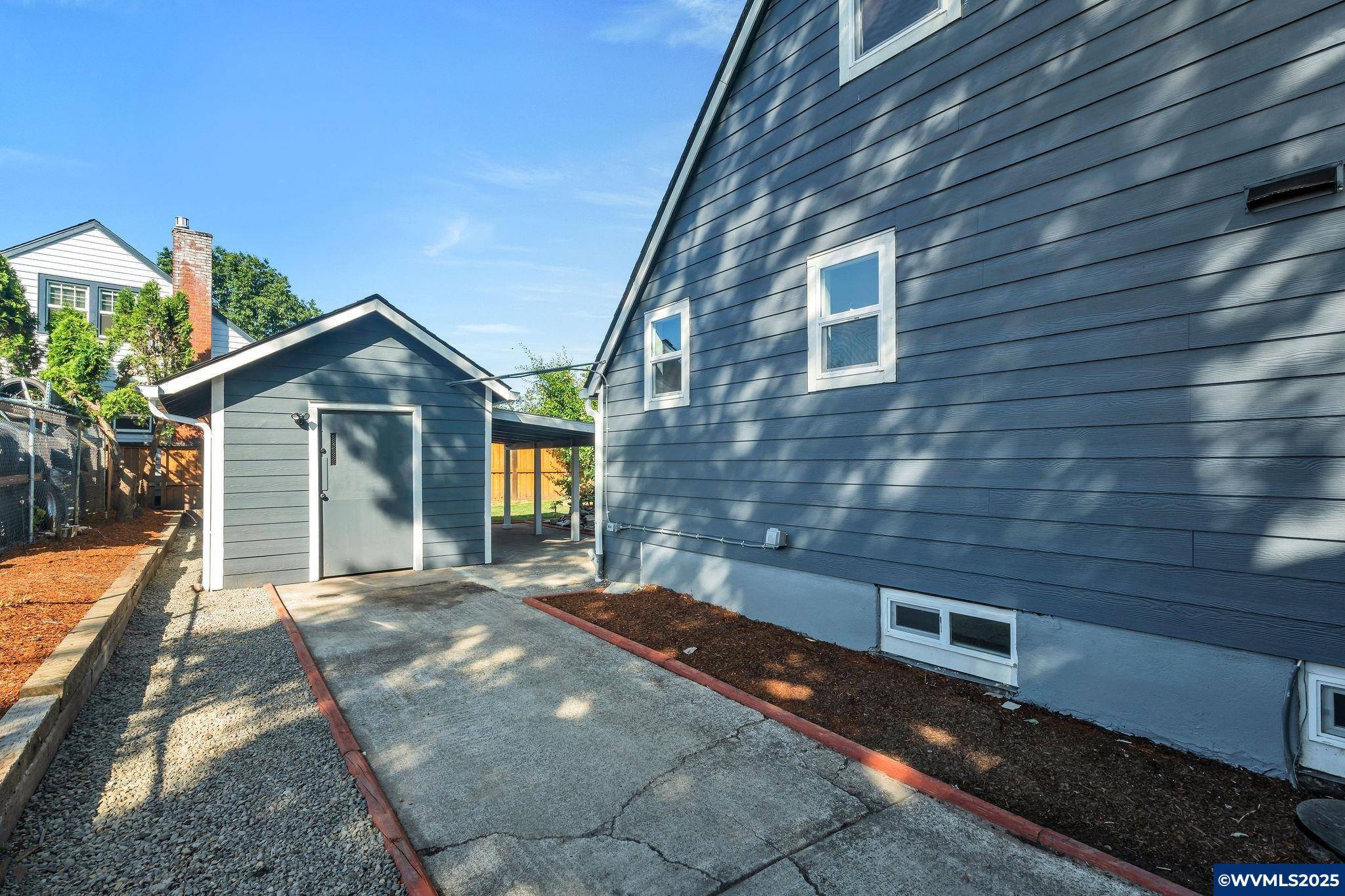 Salem, OR 97301,2011 Myrtle Av NE NE