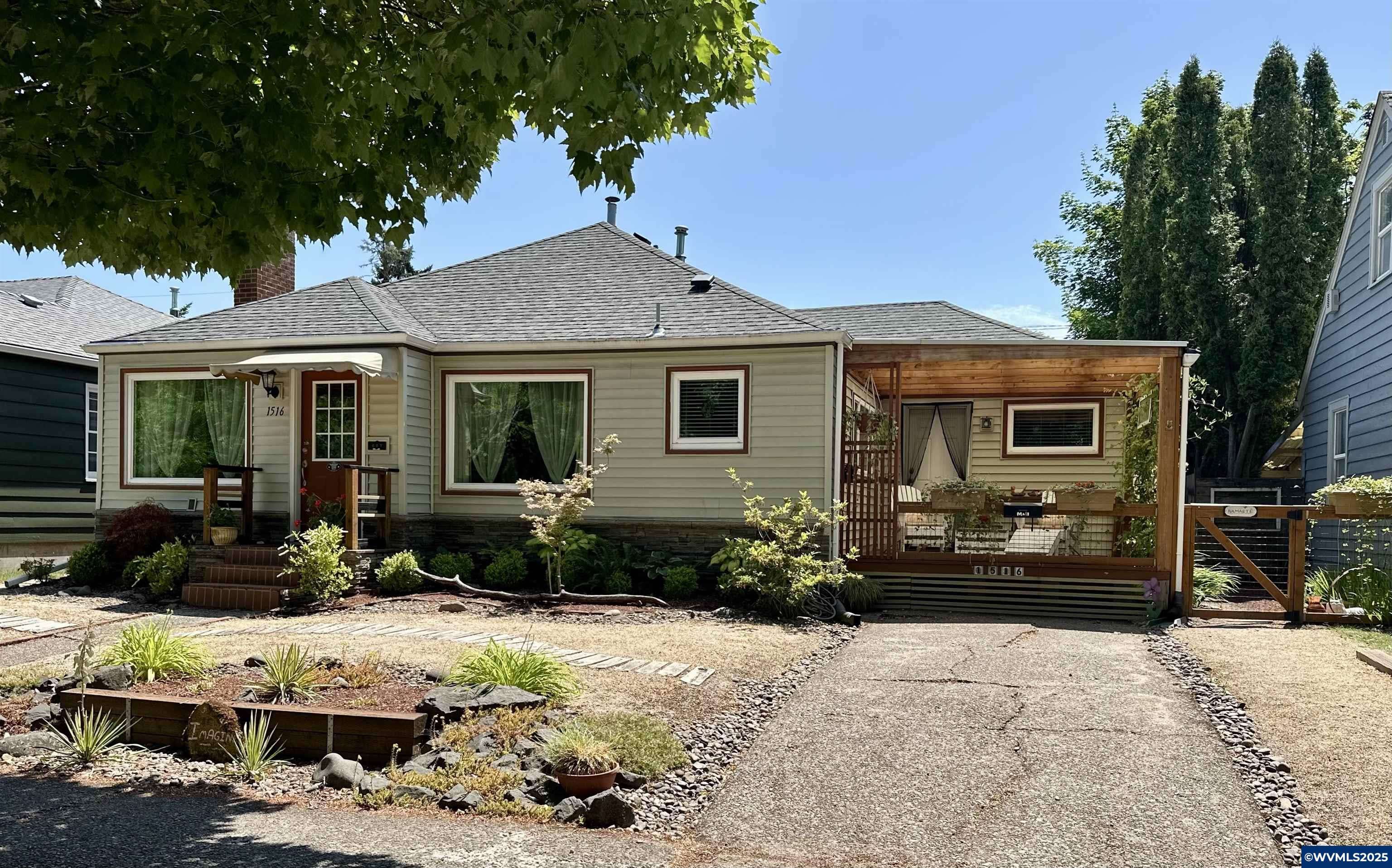 Salem, OR 97301,1516 Madison St NE NE