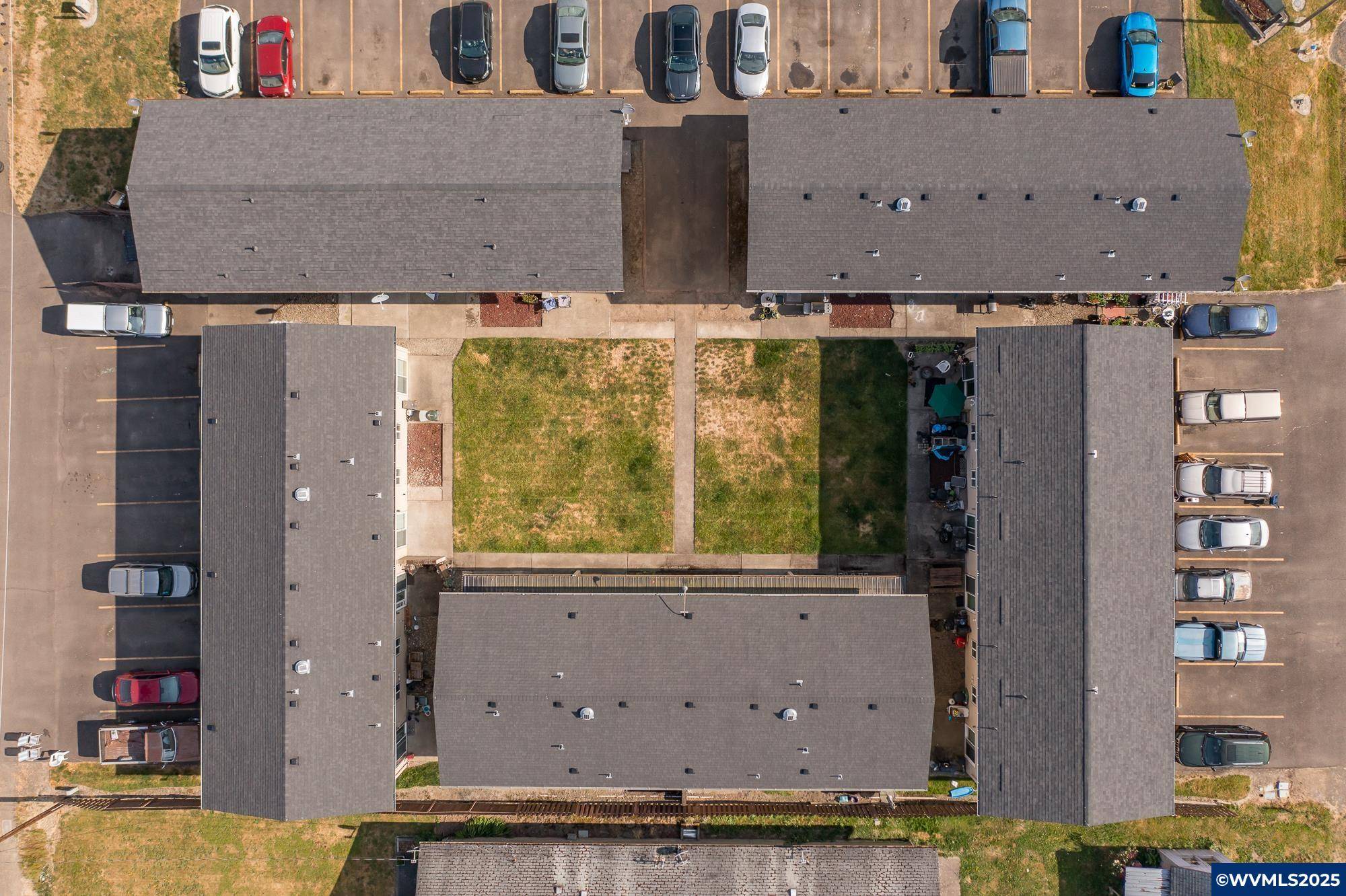 455 D St, Halsey, OR 97348