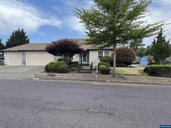 Salem, OR 97305,4797 San Francisco Dr NE NE