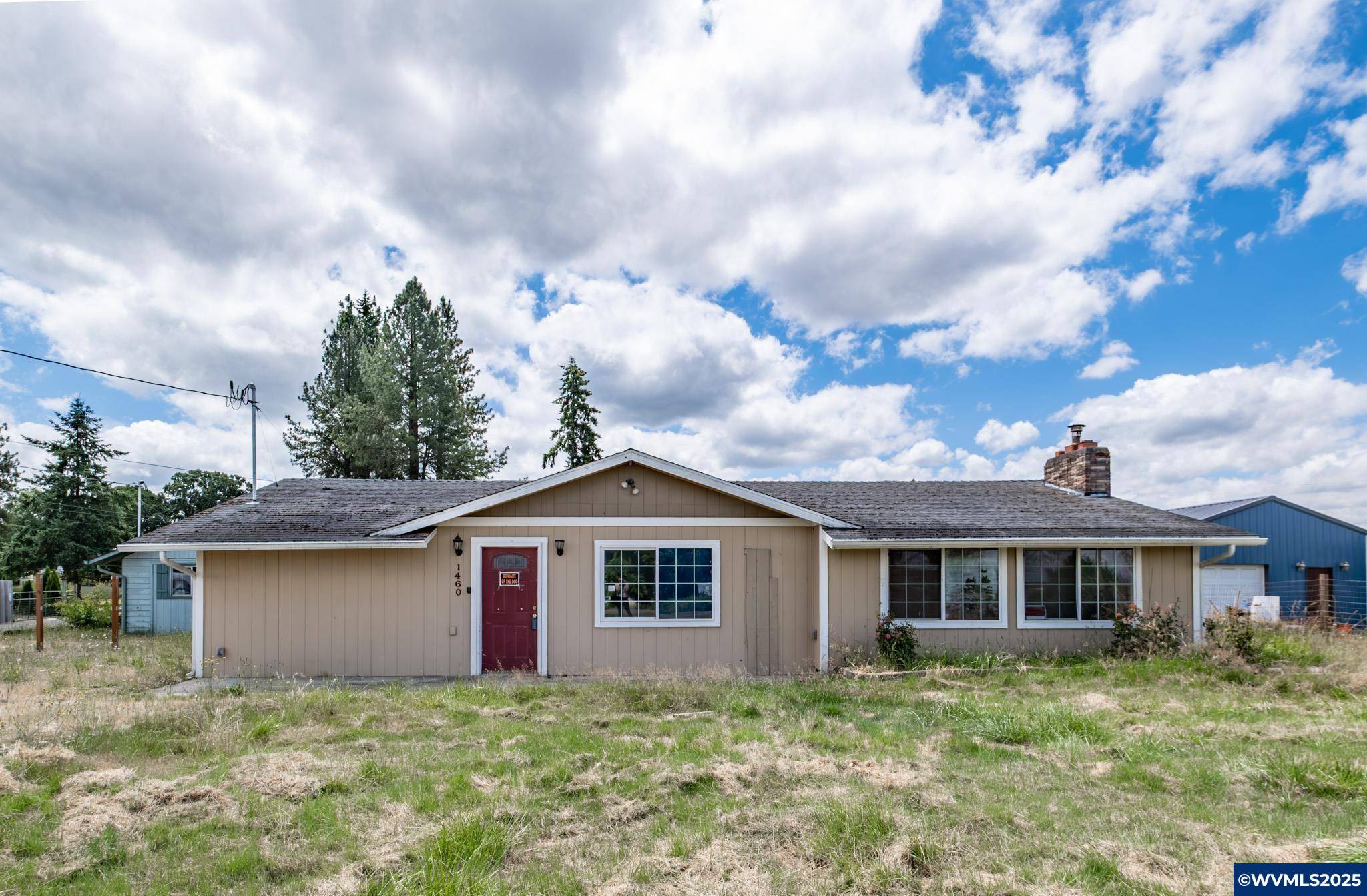 1460/1462 Cascade Dr, Lebanon, OR 97355
