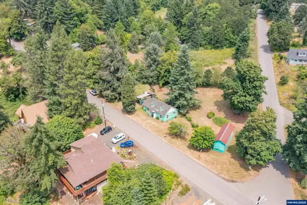 Falls City, OR 97344,554 Mitchell St