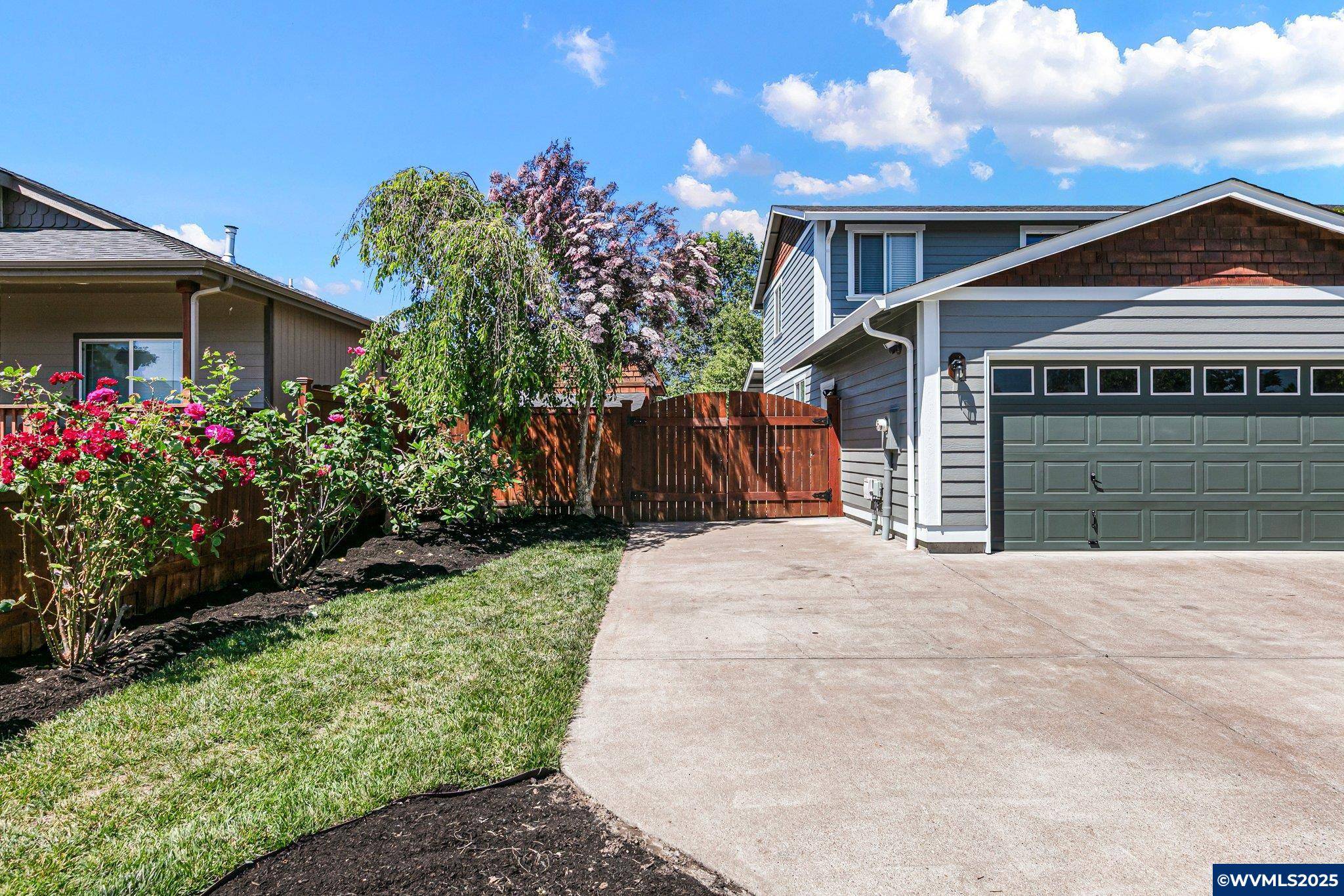 Harrisburg, OR 97446-8703,1062 Applegate Pl