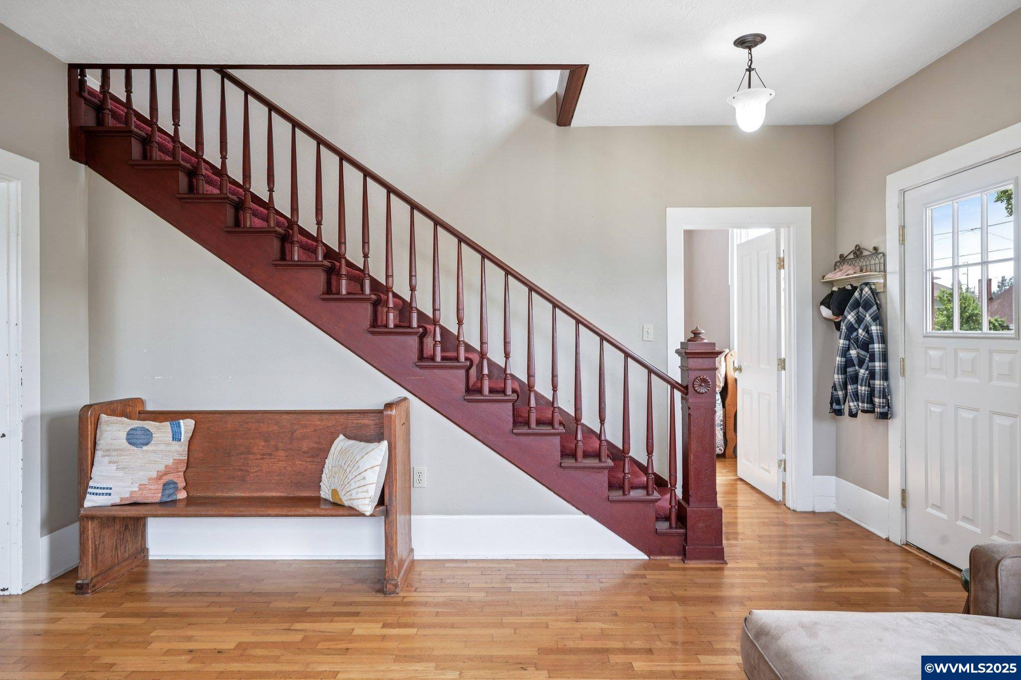Mt Angel, OR 97362,120 Sheridan St