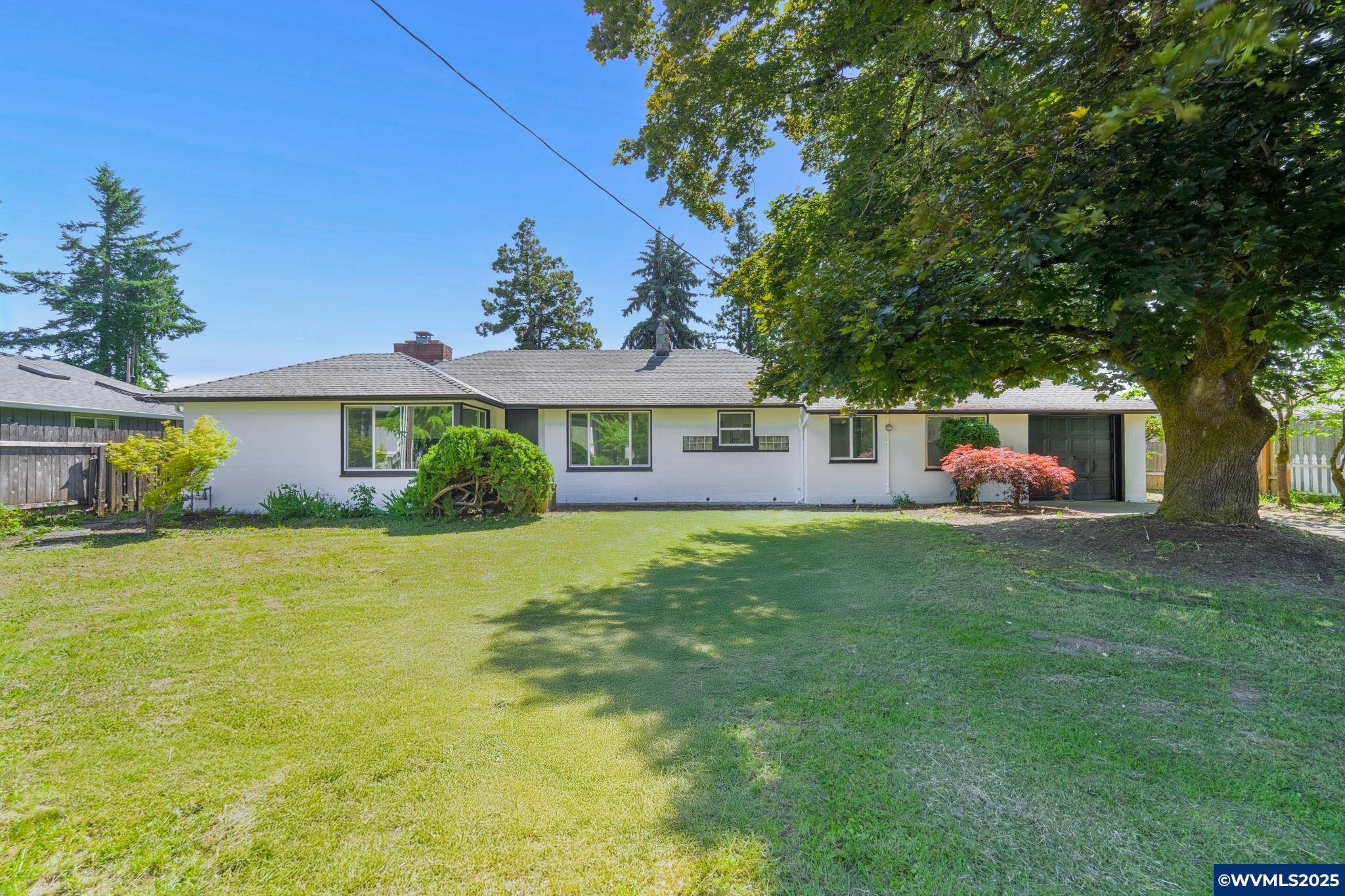 Woodburn, OR 97071,562 Gatch St