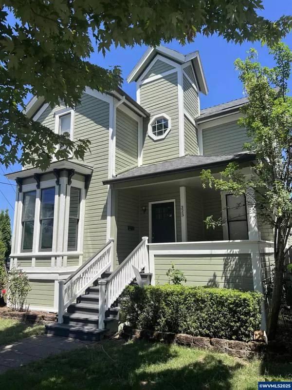323 Calapooia St, Albany, OR 97321-2251