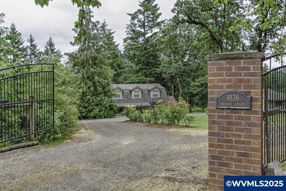 Salem, OR 97304,4836 Orchard Heights Rd NW NW