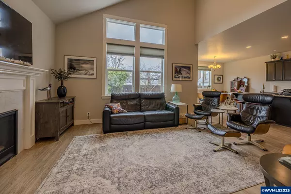Eugene, OR 97404,1972 Debra Sue Ct