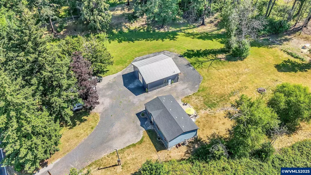 130 Gates Hill Rd, Gates, OR 97346